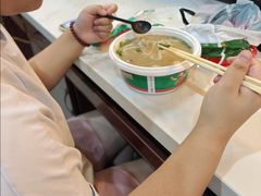 -老乡鸡(武汉中南梅苑小区地铁站店)