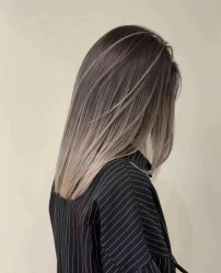 -艾美A·M Hair Salon