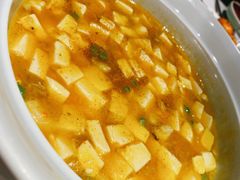 传统蟹黄烧豆腐-隐厨·中国菜馆(三里屯T+MALL店)