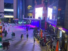 -绿地风尚天地广场