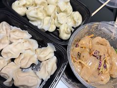 猪肉酸菜-听涛雅苑百味饺子老家菜馆