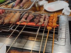 -哈尔滨小酒馆·鲜肉现穿自助烧烤(康新花园店)