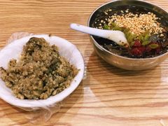 -白翔甜食店