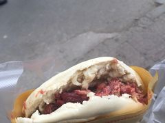腊牛肉夹馍-杨天玉腊牛羊肉店