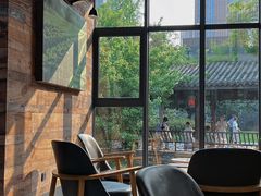 -星巴克(成都天府水街店)