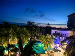 -丁里羊肉小镇(天鹅湖总店)