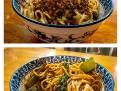 素椒杂酱面-素椒杂酱面(油篓街店)