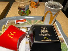 -麦当劳(中山公园龙之梦店)