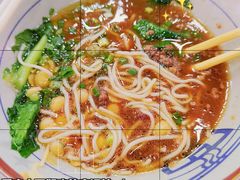 -八一路好吃街(雨田商务大厦店)