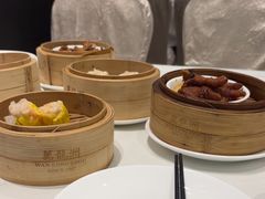 -万龙洲海鲜(大兴绿地缤纷城店)