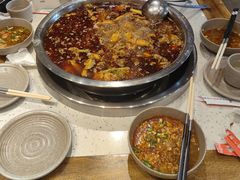 -肖肖酸萝卜鱼火锅(总店)