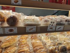 -小飞象面包公社(珠江路金鹰店)