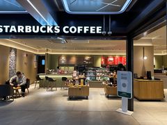 -星巴克臻选(上海中环广场2F店)