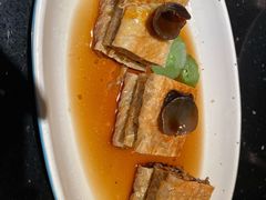 润泽素烧鹅-老头儿油爆虾·知味杭州(爱琴海购物中心)