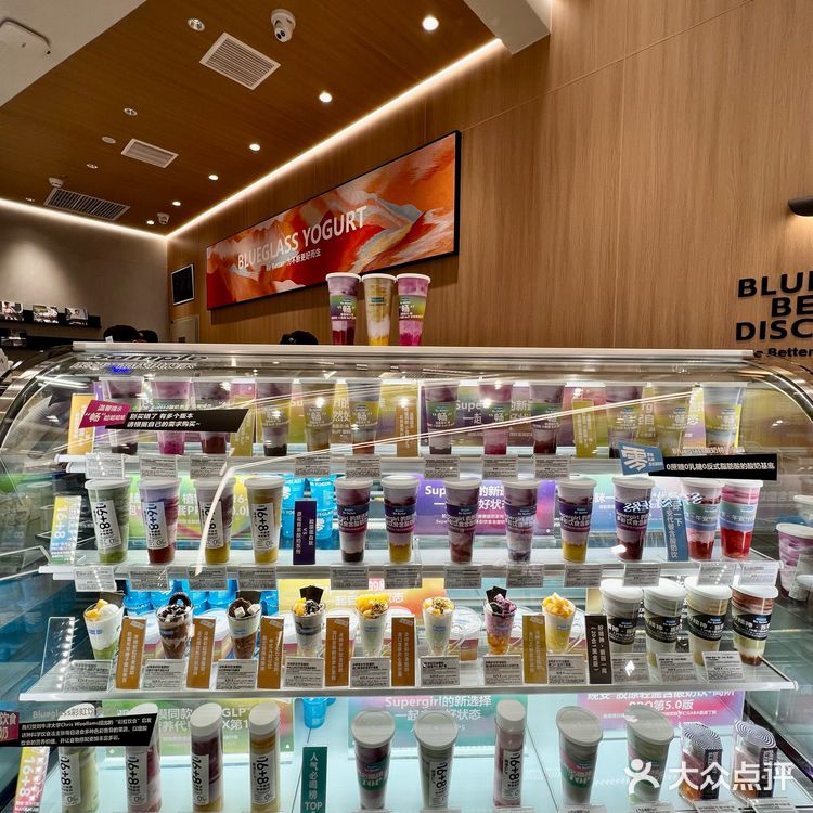 买个酸奶给我这么多纸巾干嘛！！