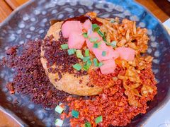 -包整·丝娃娃(一览甲秀楼风景店)