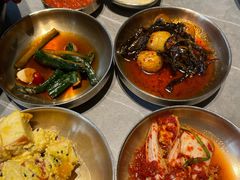 -草家酱蟹炭火烤肉店(珲春南路一店)