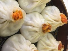 精制顶黄加蟹小笼包-迎桂馒头店(博爱路店)