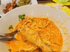 -Ongtong Khaosoi Ari Branch