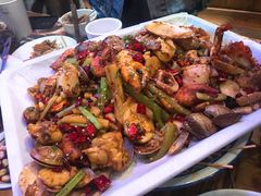 -胡桃里音乐餐厅(陶溪川店)(川湘赣菜·世界百大酒庄直供红酒·音乐表演)