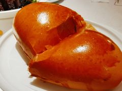 黄油猪仔包-维园悦谱·海派家常菜(乌鲁木齐南路店)