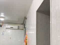 大堂-石灰市毛记烧鸡公(解放碑店)