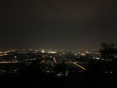 -鬼笑石后山停车场