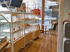 面包甜点陈列柜-85度C(青岛燕儿岛店)