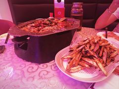 -巴特餐饮6加1音乐餐吧·新疆菜