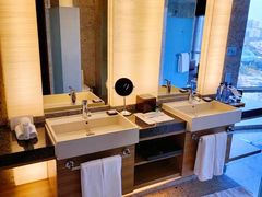 -上海外滩茂悦大酒店