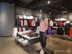 -耐克(恒隆广场店)