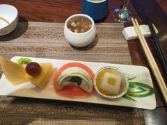 -功德林(南京西路店)