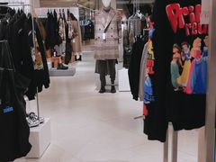 -ZARA(大上海时代广场店)