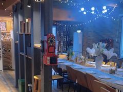 -玩坞轰趴馆·户外团建聚会主题生日派对馆(世豪广场店)