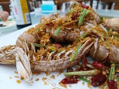 -三亚火车头万人海鲜广场