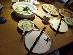 -吕氏疙瘩汤·海鲜新鲁菜(凯德mall新都心店)