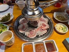 -唯成•韩国炭火烤肉 유성고기