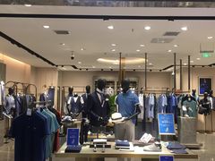 -王府井百货熙地港店