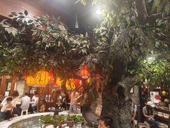 -万里闯关东铁锅炖菜馆(高新旗舰店)