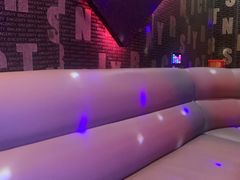-欢乐驿站量贩式KTV(西丽店)