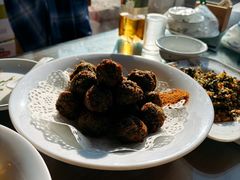 槐花虾丸-崂山水果园农家宴(泉水鸡店)