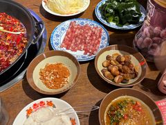 -萍姐火锅·公路夜市(武汉首店)