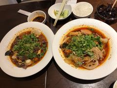 -成都你六姐·牛肉冒菜(城市集市合生汇店)