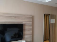 -维也纳酒店(成都春熙路李家沱地铁站店)