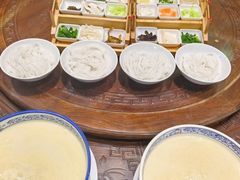 -香麒园·过桥米线·南湖雅宴