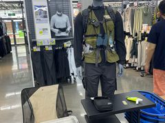 -迪卡侬(大英山店)
