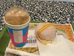 -麦当劳(百联西郊购物中心店)