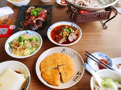 -肖四女乐山跷脚牛肉(世博源店)