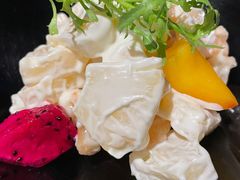 -穹六人间 people 6(岳阳路店)