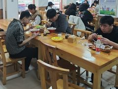 -闫家驴肉火烧(五四店)